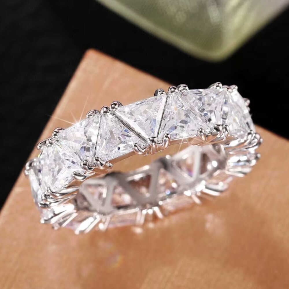 NEW 14k White Gold Diamond Eternity Ring Band Triangle Trillion Cut